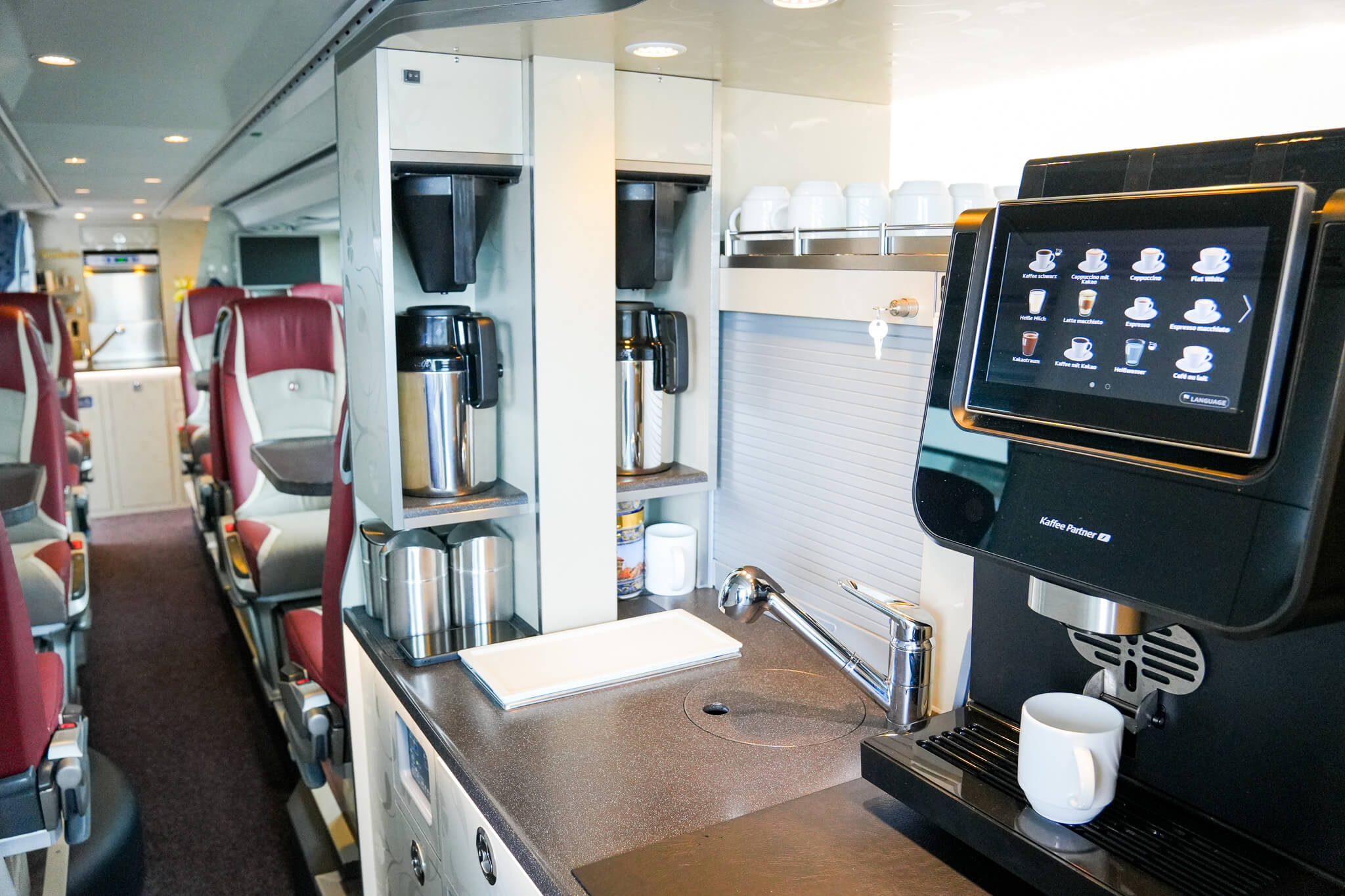 Neuer Superior Bistro Bus 2025