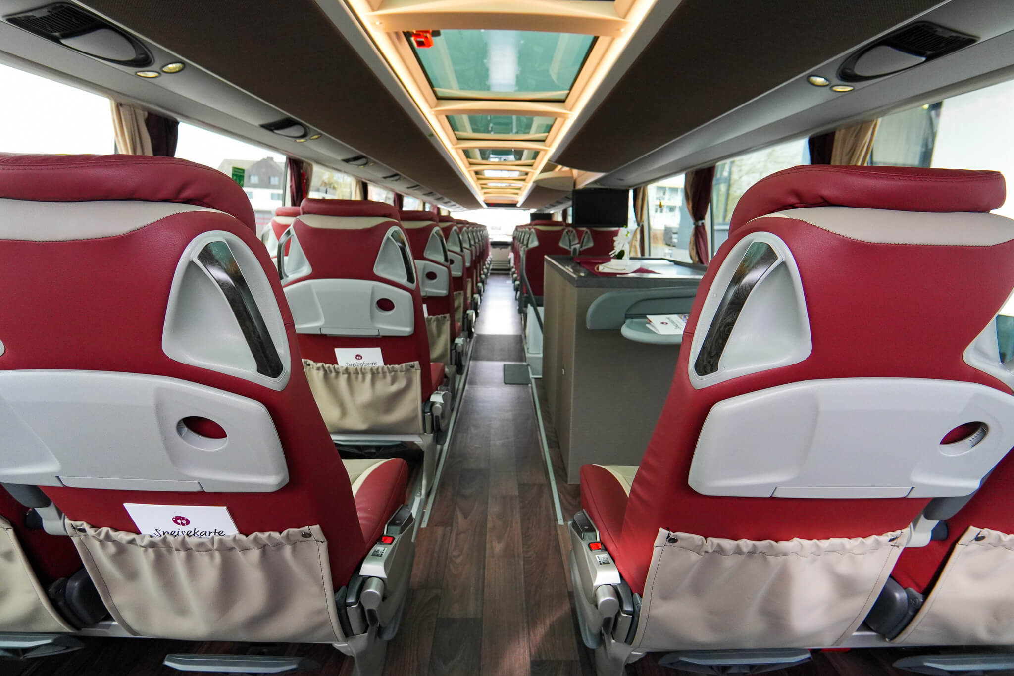 Neuer Superior Bistro Bus 2025