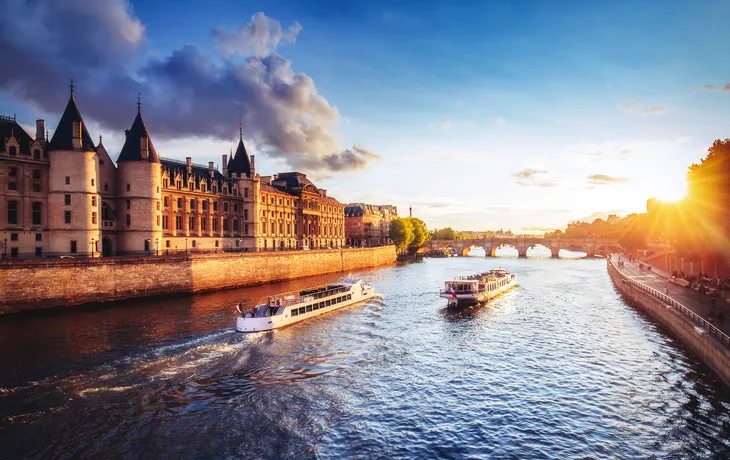 Sonnenuntergang in Paris,Frankreich