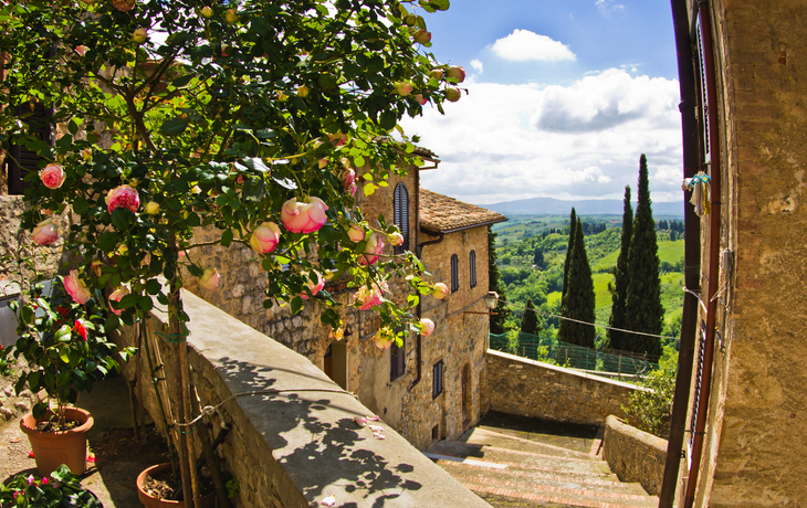 die Hügelstadt San Gimignano in der Toskana, Italien