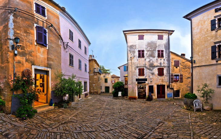 Künstlerdorf Grožnjan in Istrien, Kroatien Groznjan