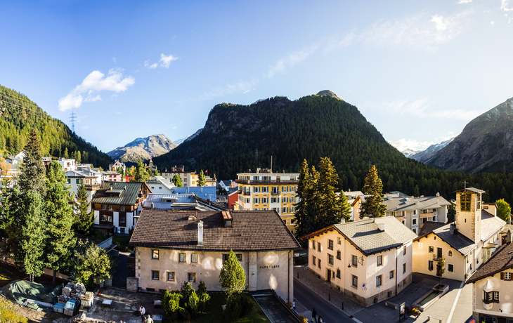 Pontresina in in einem Oberengadiner Seitental