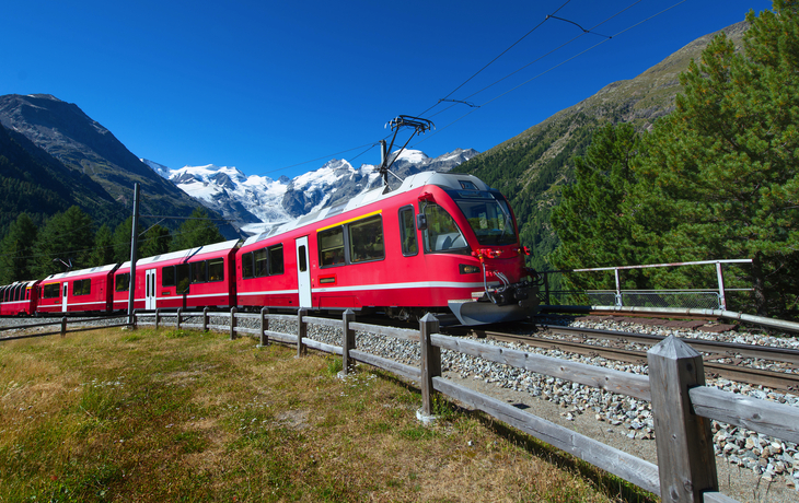 Bernina Express überquerte die Alpen