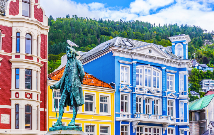 Statue von Baron Ludvig Holberg in Bergen
