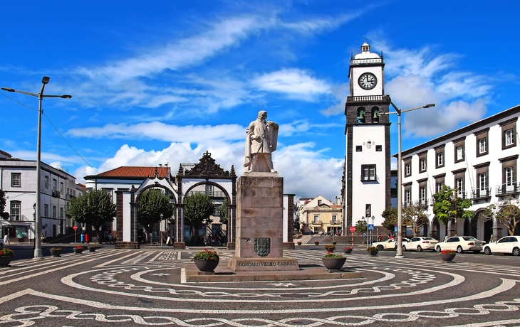 Hauptplatz von Ponta Delgada auf São Miguel in den Azoren