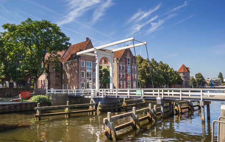White bridge Pelserbrugje over a canal in Zwolle
