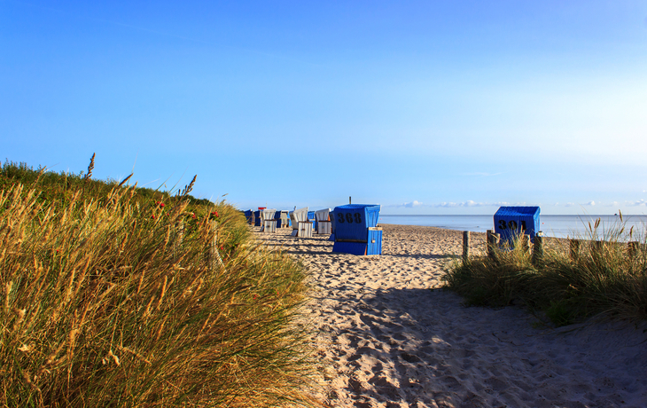 Strandkörbe an der Ostsee bei Schwansen