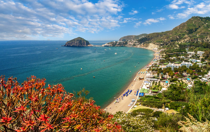 Spiaggia dei Maronti in Barano d'Ischia