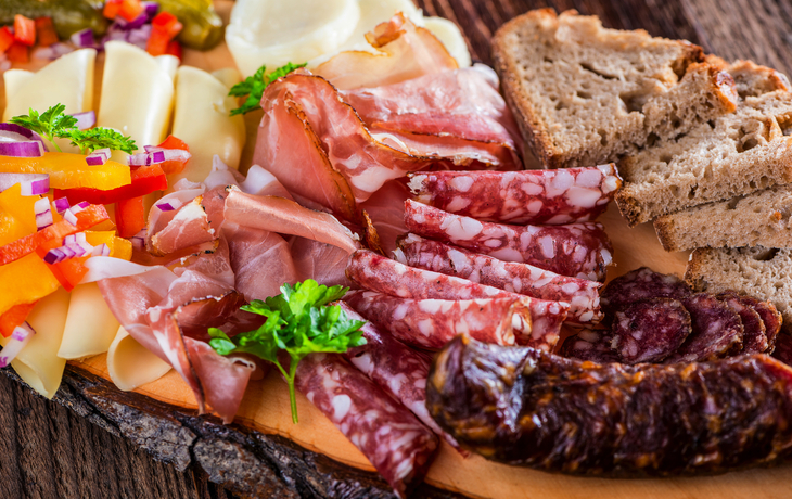 Brettljausn - Wurst- und Käse-Platte