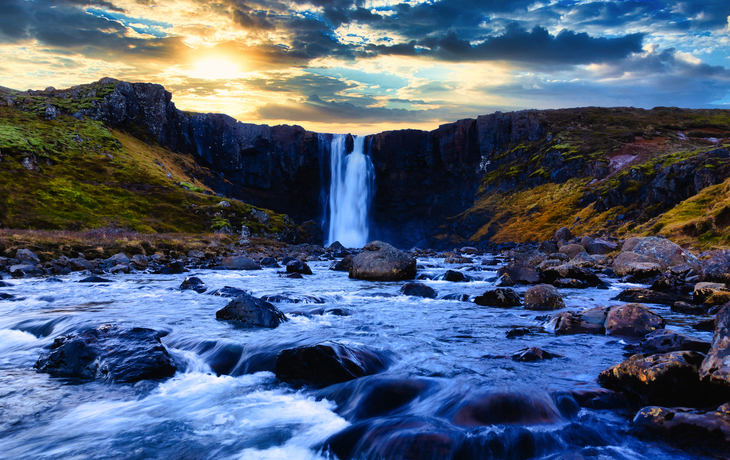 Gufufoss-Wasserfall in Seydisfjordur, Island
