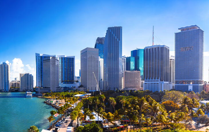 Skyline von Miami und Byfront Park