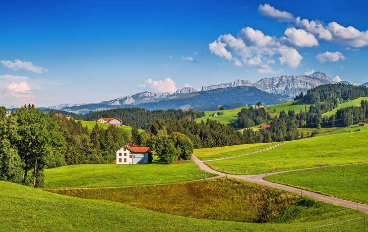 Idyllische Landschaft in den Alpen, Appenzellerland, Schweiz