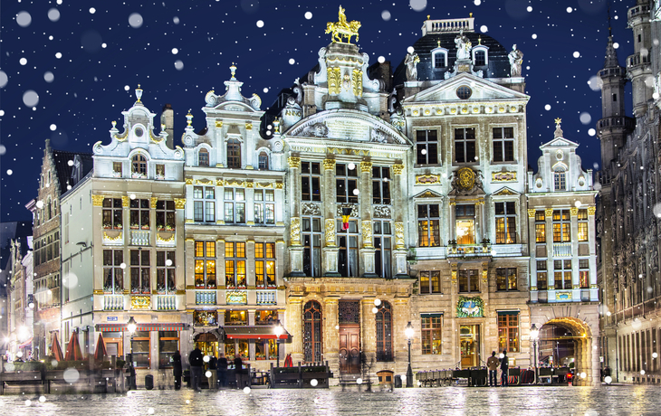 Grote Markt in Brüssel zur Weihnachtszeit, Belgien