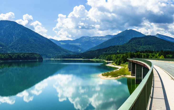 Sylvensteinsee Stausee in Bayern, Deutschland