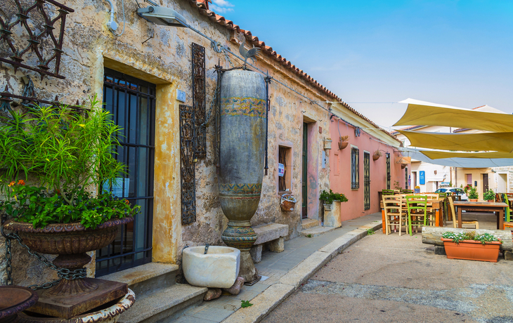 Gasse von San Pantaleo nahe Olbia