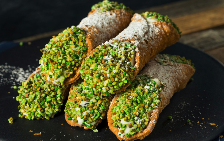 traditionelle hausgemachte sizilianische Cannoli