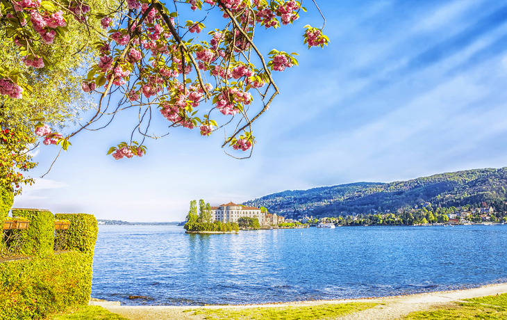 Blick auf die Isola Bella am wunderschönen Lago Maggiore in Italien