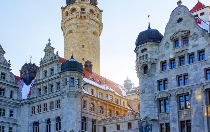 Neues Rathaus in Leipzig im Winter