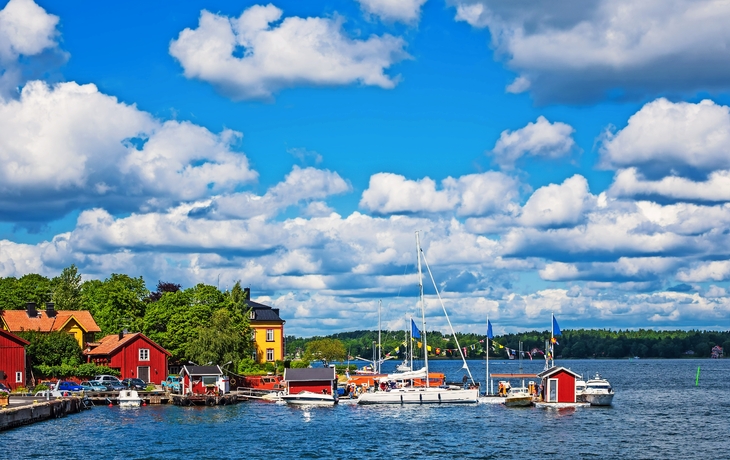 Schärengarten an der schwedischen Ostseeküste vor Stockholm