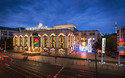 Berlin & Show im Friedrichstadt-Palast