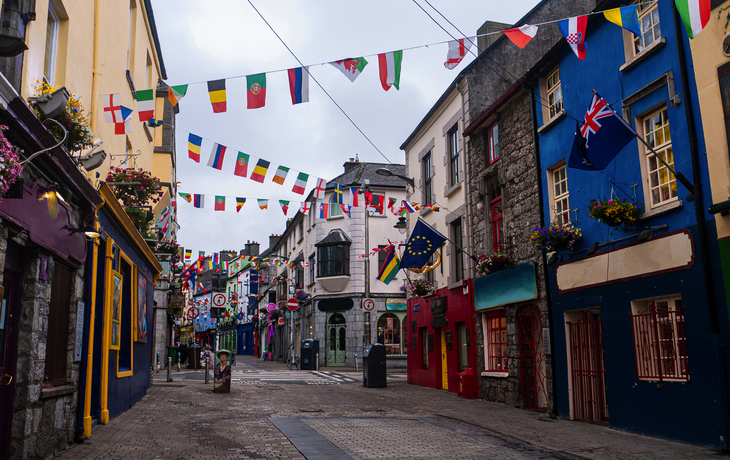 Blick auf die Hauptstraße in Galway City