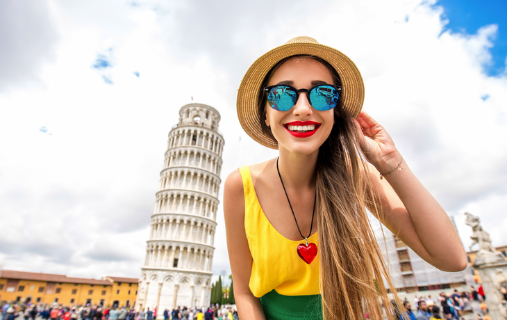 Schiefer Turm am Piazza dei Miracoli in Pisa, Italien