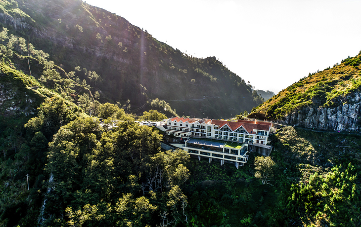 Panoramablick über dem Nonnental auf der Insel Madeira in Portugal