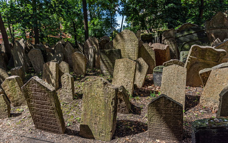 alter jüdischer Friedhof in Prag