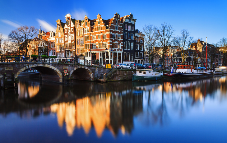 UNESCO-Welterbekanäle „Brouwersgracht“ und „Prinsengracht“ (Prinzenkanal) in Amsterdam