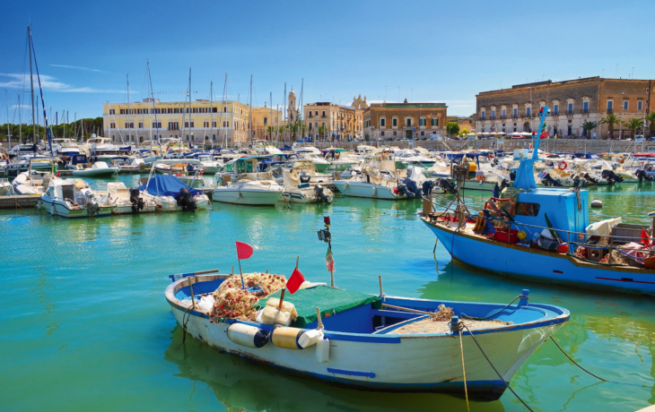 Blick von Trani. Apulien. Italien.