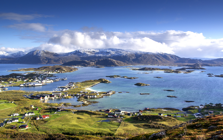 die Insel Sommaroy nahe Tromsø, Norwegen