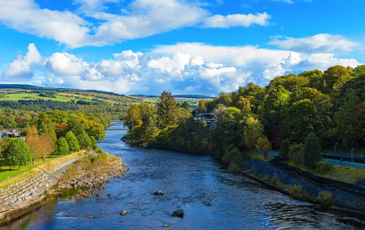 Fluss Tummel in der Nähe von Loch Faskally, Pitlochry, Perth und Kinross in Schottland