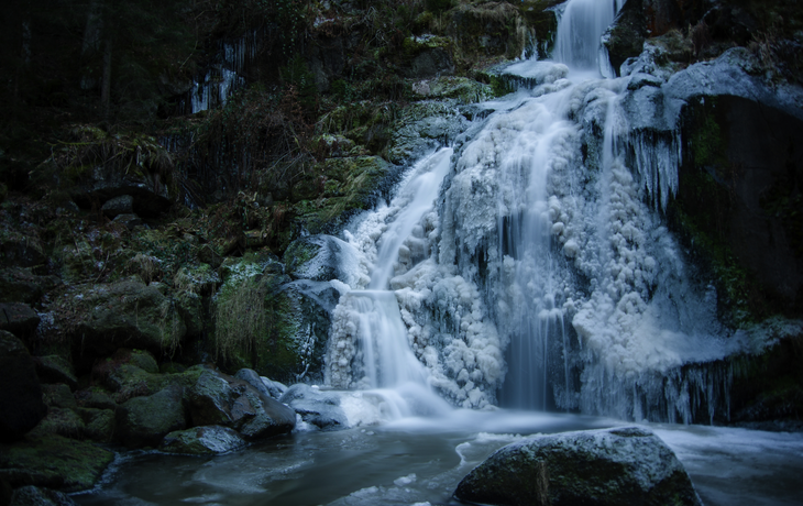 zugefrorener Wasserfall in Triberg, Schwarzwald