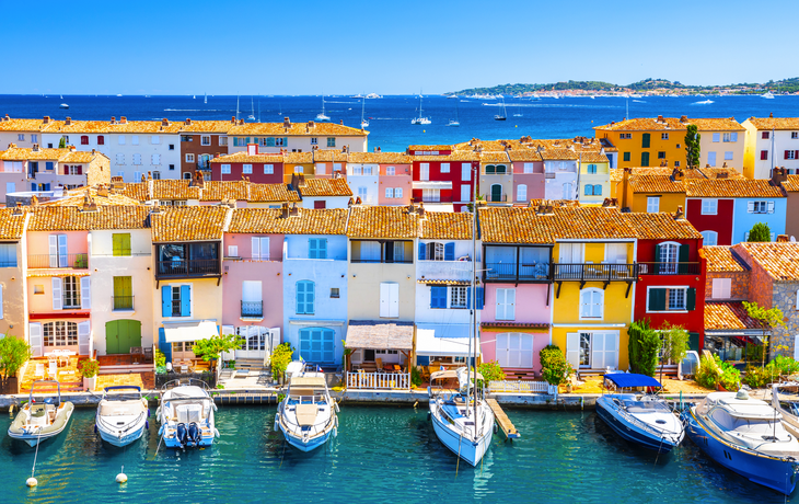 View Of Colorful Houses And Boats In Port Grimaud During Summer Day-Port Grimaud, France