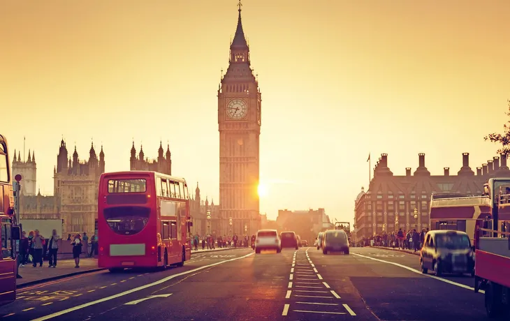 Westminster-Brücke bei Sonnenuntergang