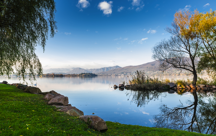 Wanderung von Cazzago Brabbia zum Lago di Varese