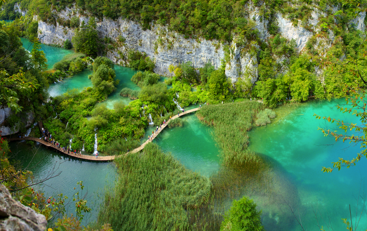 Panoramablick über die Plitvicer Seen