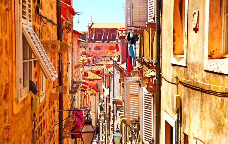 malerische Straße in Dubrovnik in Dalmatien, Kroatien