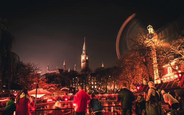 Weihnachtsbeleuchtung im Tivoli in Kopenhagen, Dänemark