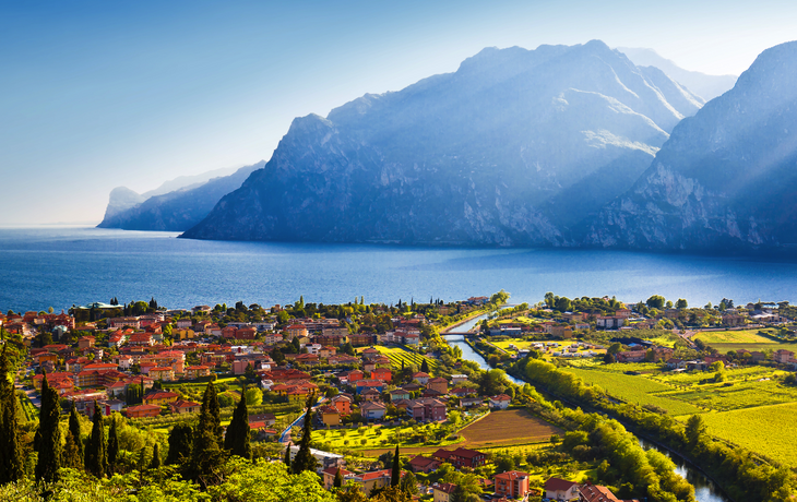 Torbole in der Provinz Trentino am Gardasee, Italien