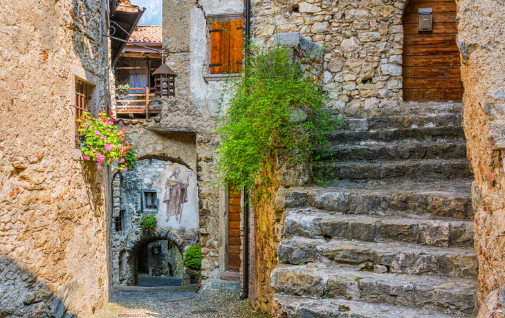 mittelalterliches Dorf Canale di Tenno