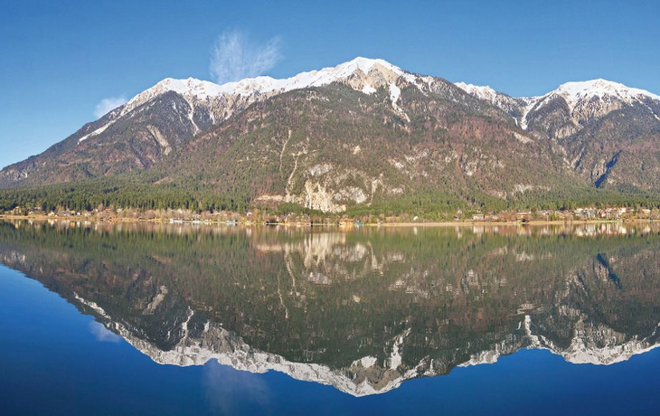 Pressegger See mit Gailtaler Alpen
