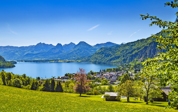 Blick über St. Gilgen am Wolfgangsee
