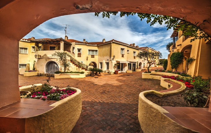 Bogen in Porto Cervo