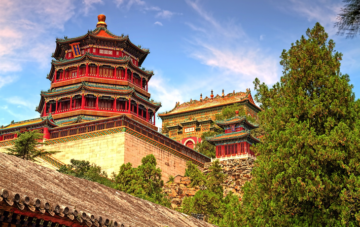 Der kaiserliche Sommerpalast in Peking, Porzellan. (HDR)