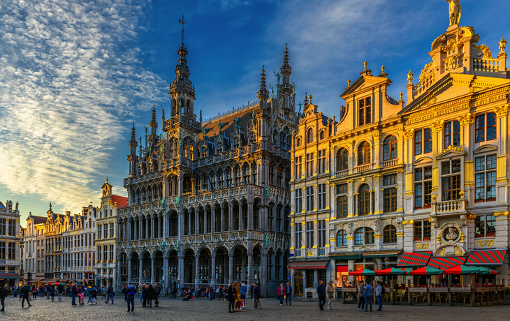 Grand Place (Grote Markt) mit Maison du Roi (Königshaus oder Brothaus) in Brüssel