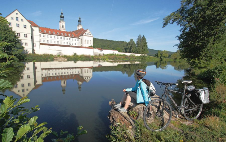 Radfahrer an der Donau bei Matting/Pentling
