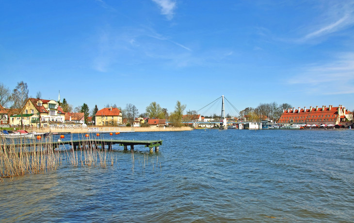 der beliebte Urlaubsort Mikolajki (dt. Nikolaiken) am Spirdingsee in den Masuren, Polen