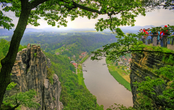 Felsformation Bastei in der Sächsischen Schweiz, Deutschland