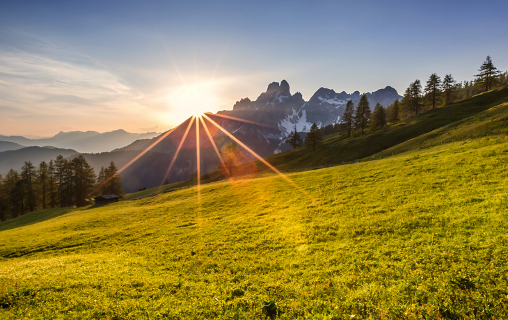 Sonnenuntergang an der Bischofmütze am Dachsteinmassiv, Österreich